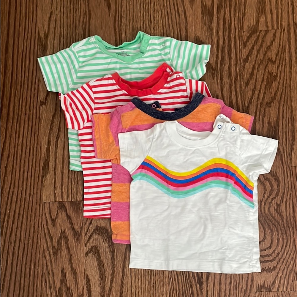 Lot of 4 Primary tshirts, 3-6M